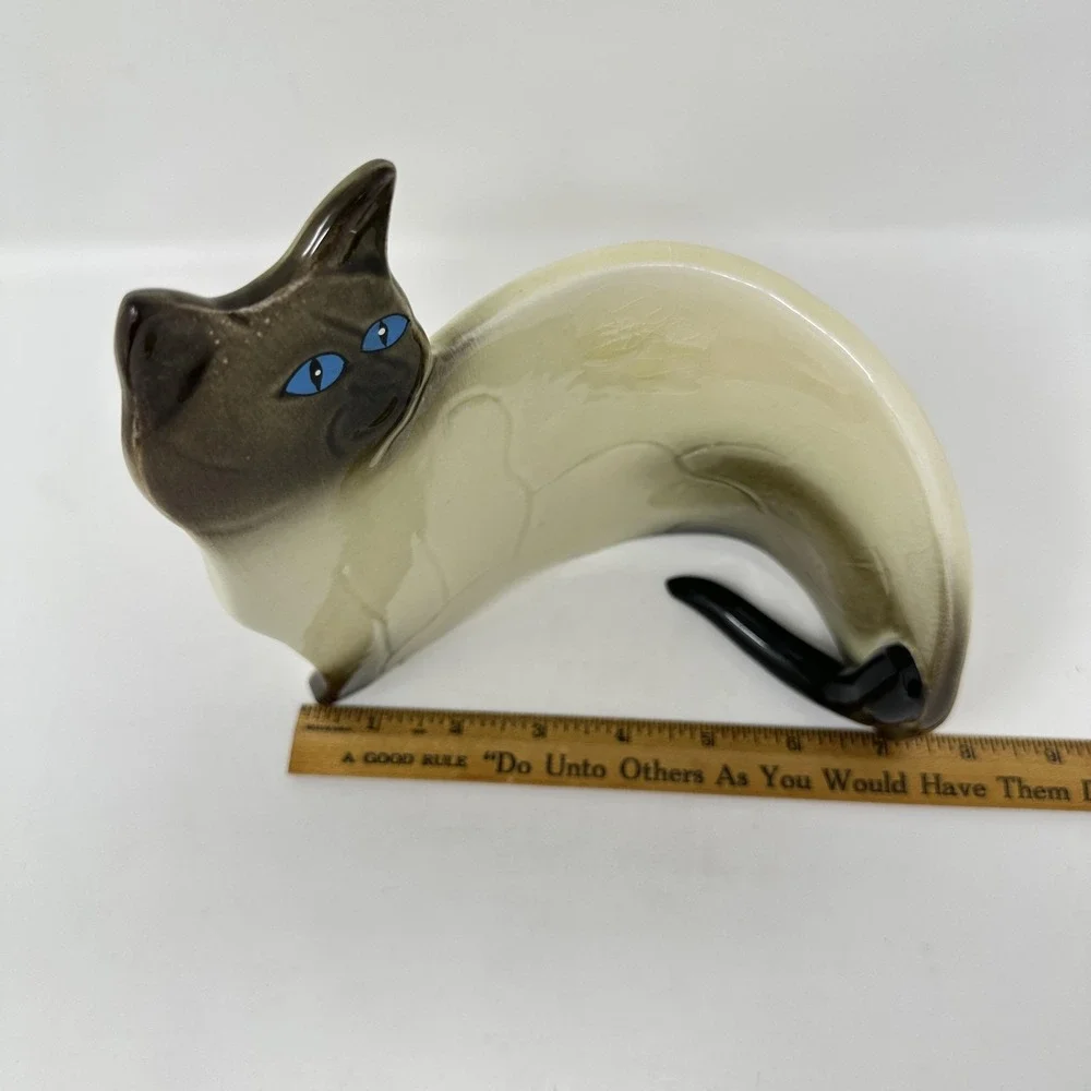 Vintage Seymour Mann Japan Siamese Cat‎ Ceramic Flat Curved Figurine Blue Eyes